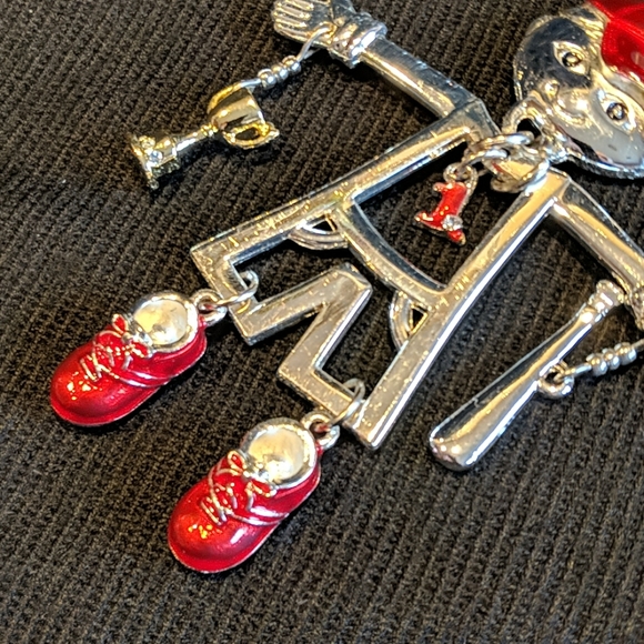 ⚾ Baseball player dangle ornament - Picture 7 of 9